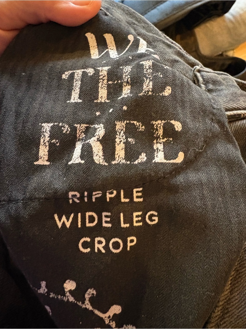 We The Free People Ripple Wide Leg Crop Jeans Culottes 28L - Picture 6 of 7